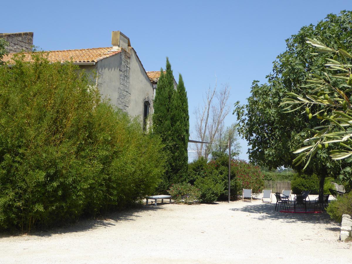 Le Mas Montredon Arles Exterior photo